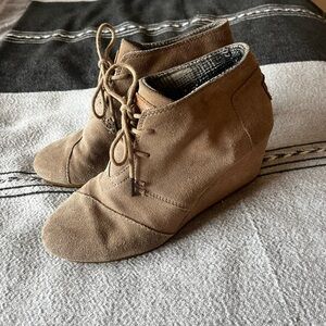 Toms Tan Suede Lace-Up Wedge Ankle Boots